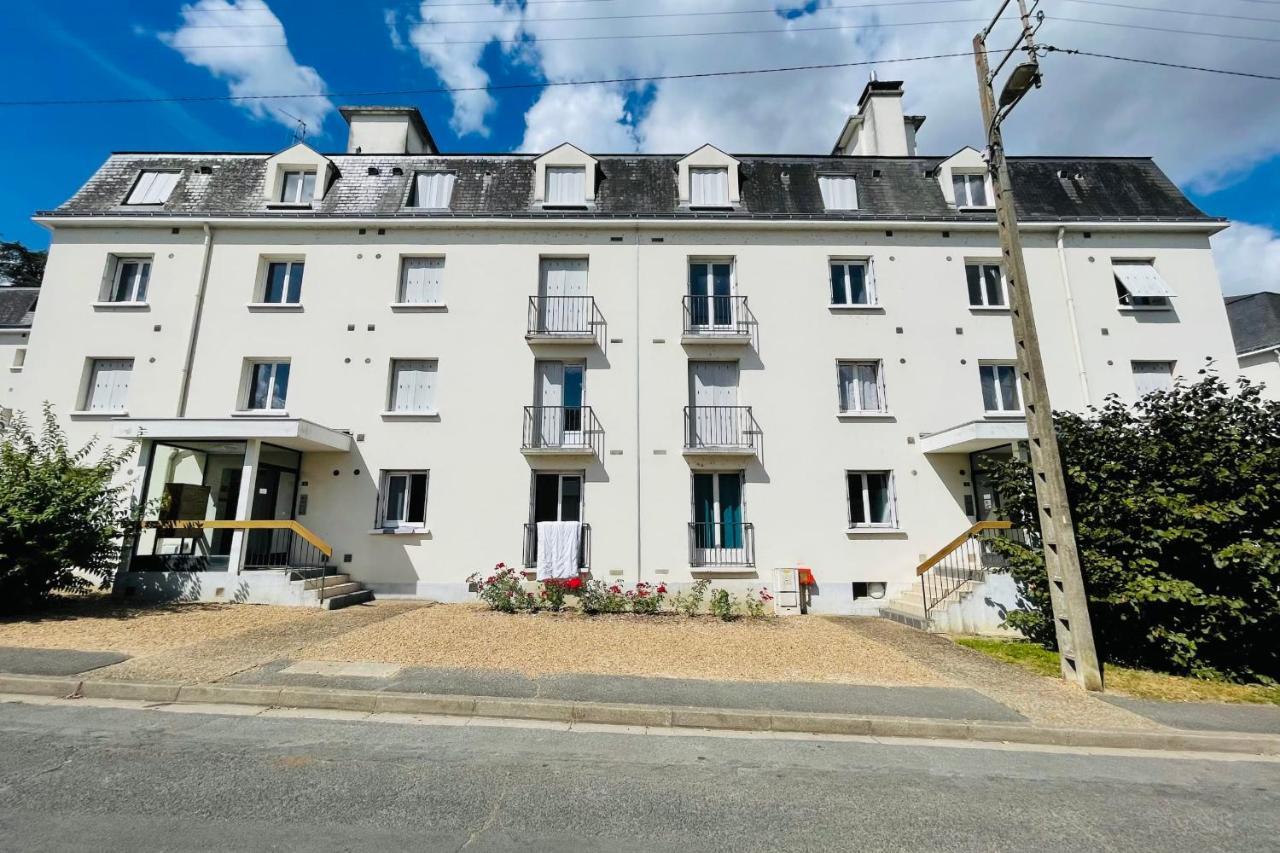 Superb Apartment 10 Min Walk From The Castle 阿姆博斯 外观 照片